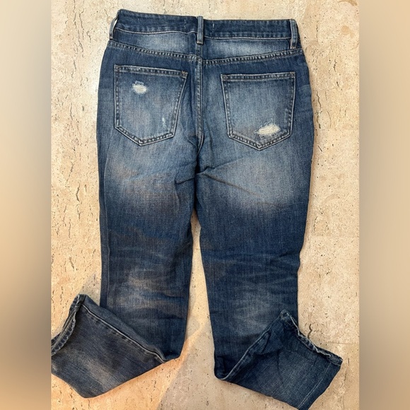 PacSun Ripped and Distressed Mom Jeans Size 0 - Picture 4 of 4